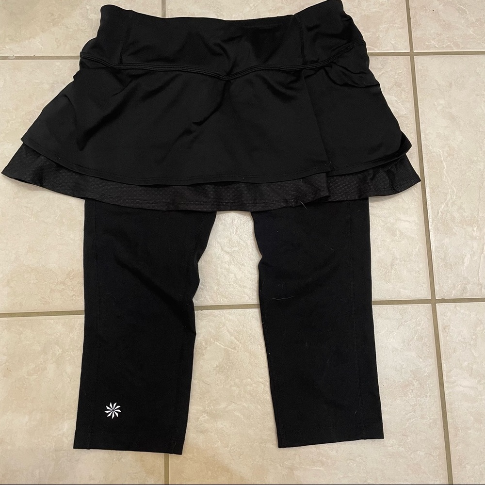 Athleta. XS. 2 in 1 Skirt Capris